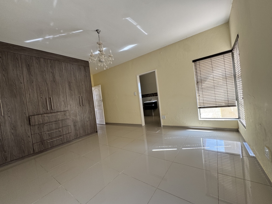 3 Bedroom Property for Sale in Wilkoppies North West